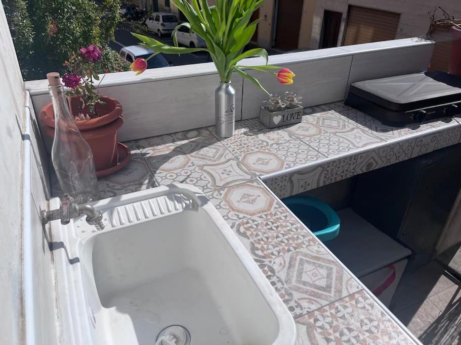 Villa La Casa Del Sole à Imperia Extérieur photo
